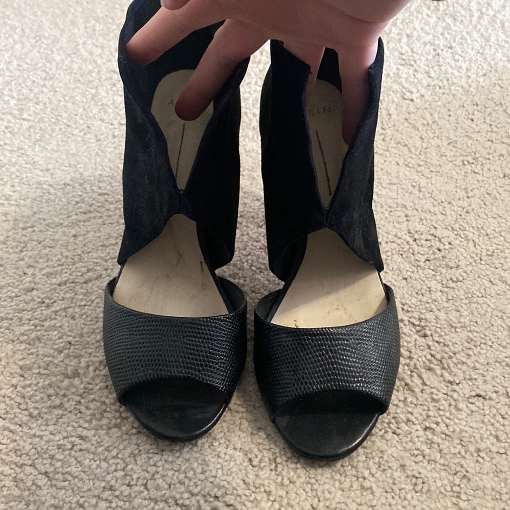 Aerin 7.5 shoes